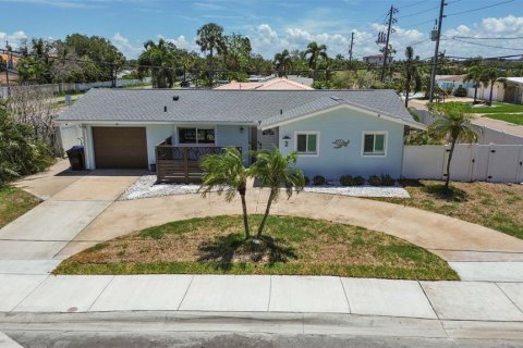 Casa en venta en Saint Petersburg, Florida, 2 dormitorios, 112.04 m2 № 1802311 - foto 27