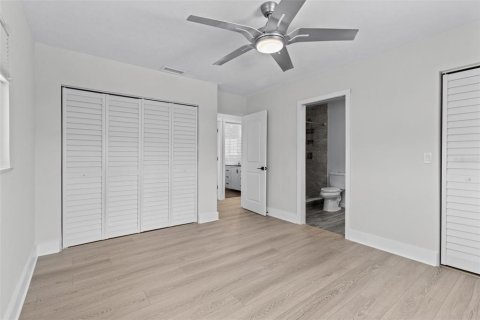 Casa en venta en Saint Petersburg, Florida, 2 dormitorios, 112.04 m2 № 1802311 - foto 19