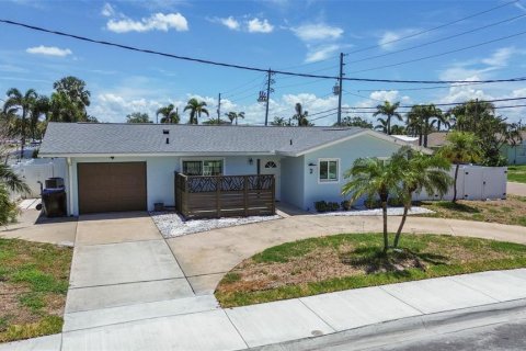 Casa en venta en Saint Petersburg, Florida, 2 dormitorios, 112.04 m2 № 1802311 - foto 28