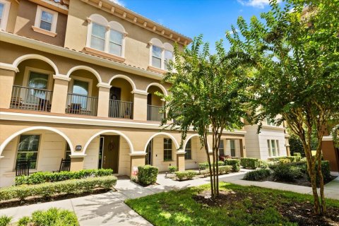 Adosado en venta en Lake Mary, Florida, 3 dormitorios, 203.55 m2 № 1917717 - foto 1