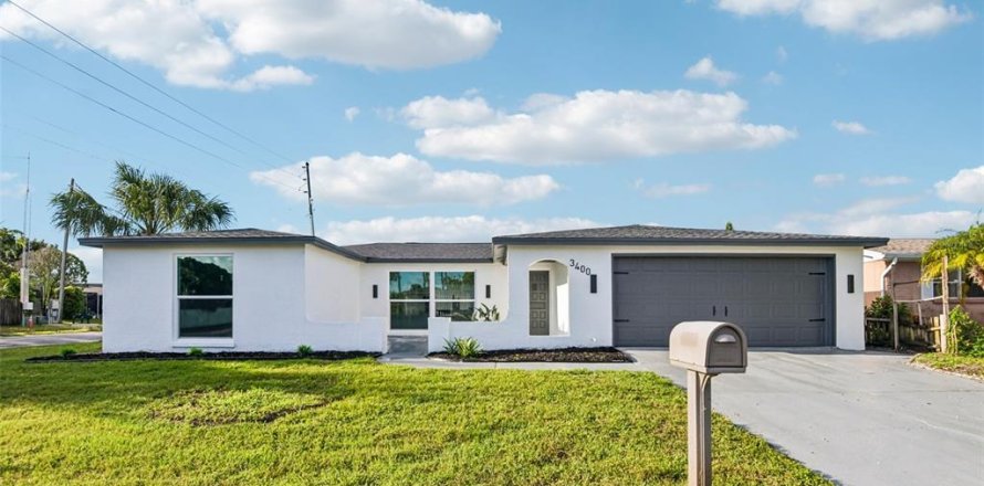 Casa en Holiday, Florida 3 dormitorios, 136.57 m2 № 2355762
