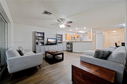 Adosado en venta en Jupiter, Florida, 3 dormitorios, 133.5 m2 № 1922916 - foto 3
