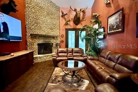 Casa en venta en Geneva, Florida, 7 dormitorios, 262.54 m2 № 2385930 - foto 5