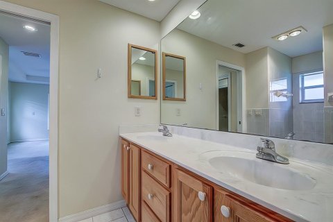 Casa en alquiler en Homosassa, Florida, 3 dormitorios, 184.88 m2 № 2120205 - foto 24