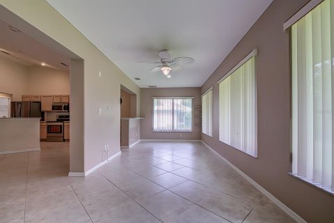 Casa en alquiler en Homosassa, Florida, 3 dormitorios, 184.88 m2 № 2120205 - foto 10