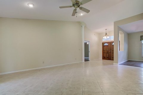 Casa en alquiler en Homosassa, Florida, 3 dormitorios, 184.88 m2 № 2120205 - foto 6