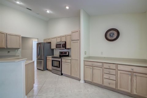 Casa en alquiler en Homosassa, Florida, 3 dormitorios, 184.88 m2 № 2120205 - foto 16
