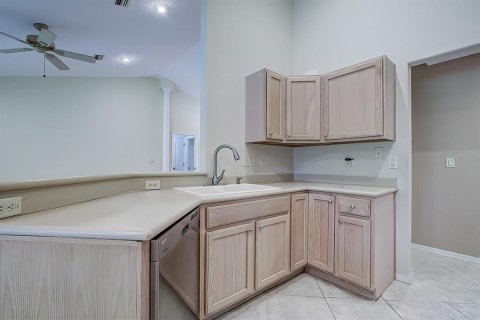 Casa en alquiler en Homosassa, Florida, 3 dormitorios, 184.88 m2 № 2120205 - foto 19