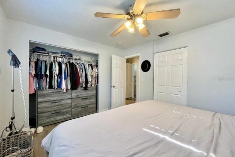 Casa en alquiler en Saint Petersburg, Florida, 3 dormitorios, 80.27 m2 № 1773266 - foto 12