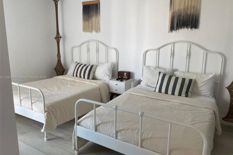 Copropriété à louer à Miami Beach, Floride: 1 chambre, 69.31 m2 № 1930452 - photo 11