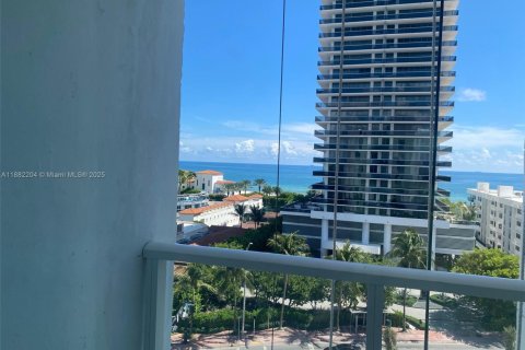 Copropriété à louer à Miami Beach, Floride: 1 chambre, 69.31 m2 № 1930452 - photo 12