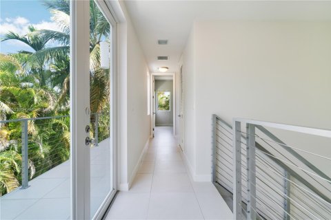 Купить виллу или дом в Майами, Флорида 3 спальни, 246.75м2, № 1854931 - фото 28