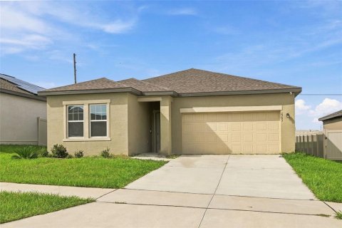 Casa en venta en Haines City, Florida, 4 dormitorios, 165.27 m2 № 2383949 - foto 4