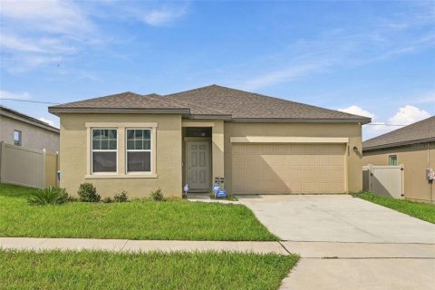Casa en venta en Haines City, Florida, 4 dormitorios, 165.27 m2 № 2383949 - foto 2