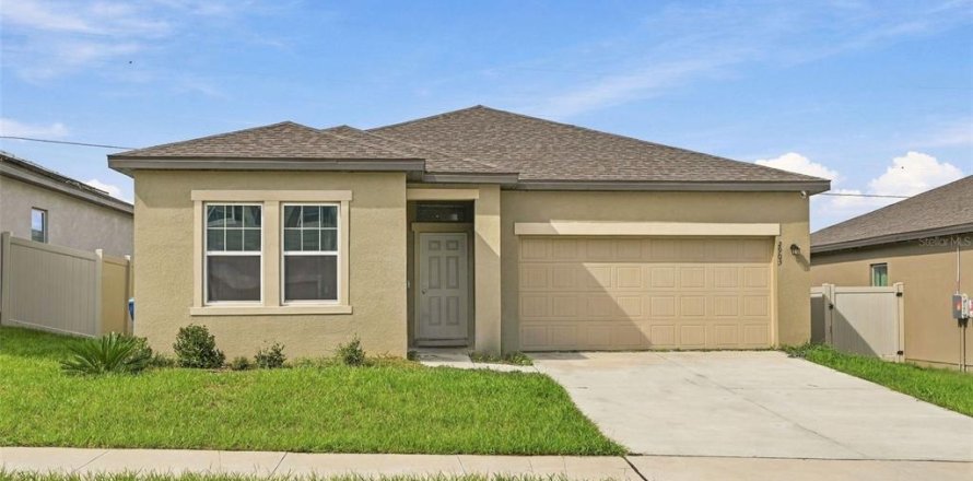 Casa en Haines City, Florida 4 dormitorios, 165.27 m2 № 2383949