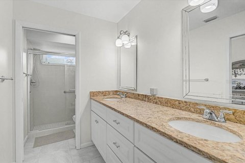 Villa ou maison à vendre à Bradenton, Floride: 2 chambres, 158.4 m2 № 2231527 - photo 12