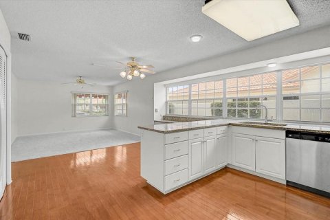 Villa ou maison à vendre à Bradenton, Floride: 2 chambres, 158.4 m2 № 2231527 - photo 19