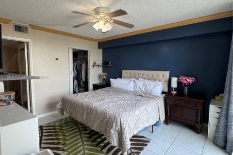 Copropriété à vendre à Miami, Floride: 2 chambres, 84.54 m2 № 2248023 - photo 14