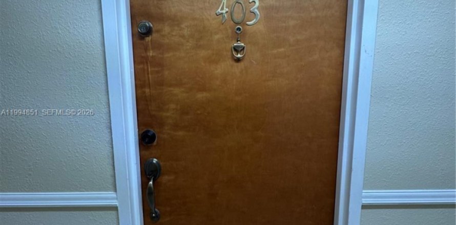 Condo à Miami, Floride, 2 chambres  № 2248023