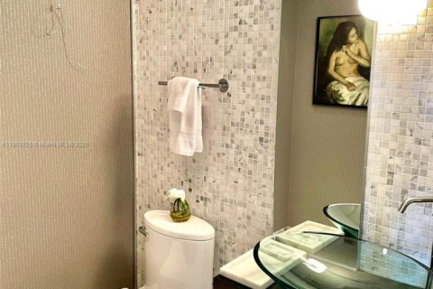 Купить кондоминиум в Майами, Флорида 1 спальня, 74.23м2, № 2154974 - фото 9