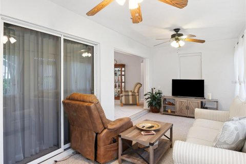 Casa en venta en Clermont, Florida, 2 dormitorios, 166.48 m2 № 2144815 - foto 13