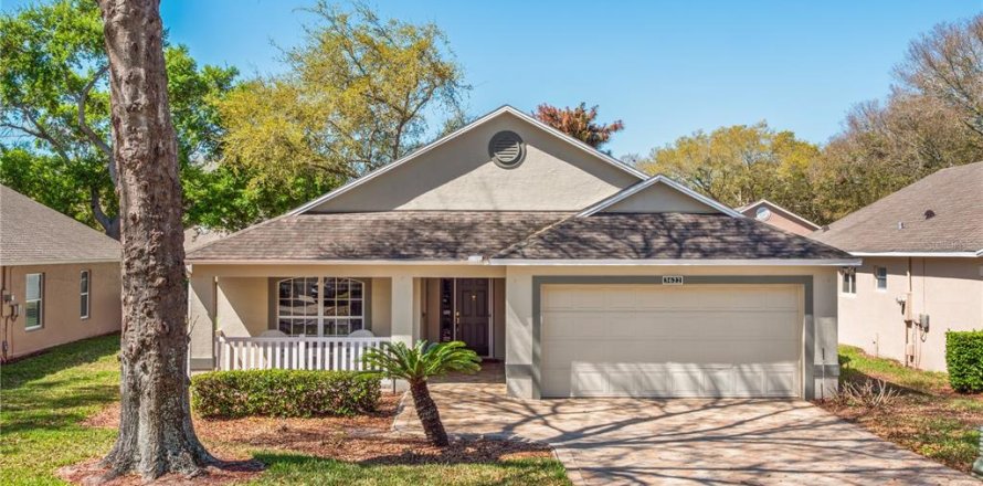 Casa en Clermont, Florida 2 dormitorios, 166.48 m2 № 2144815