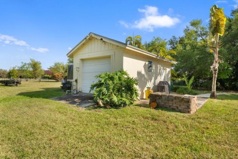 House in Homestead, Florida 3 bedrooms, 184.13 sq.m. № 1860786 - photo 26