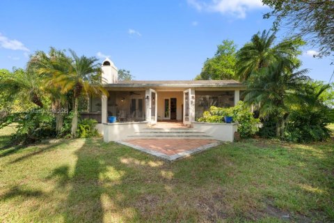 House in Homestead, Florida 3 bedrooms, 184.13 sq.m. № 1860786 - photo 23