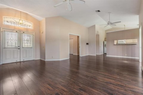 Casa en venta en Hudson, Florida, 3 dormitorios, 181.72 m2 № 1812692 - foto 9