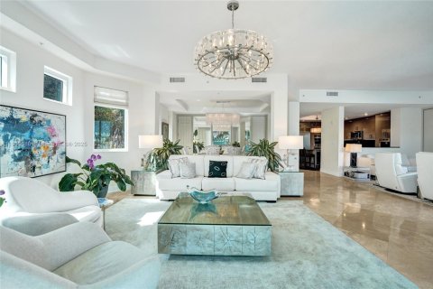 Condominio en venta en Fort Lauderdale, Florida, 2 dormitorios, 222.41 m2 № 1975912 - foto 29