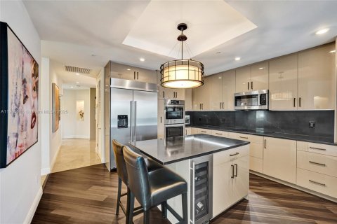 Condominio en venta en Fort Lauderdale, Florida, 2 dormitorios, 222.41 m2 № 1975912 - foto 13