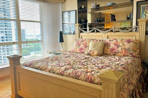Copropriété à vendre à Aventura, Floride: 3 chambres, 232.53 m2 № 1478193 - photo 12