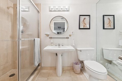 Copropriété à vendre à Aventura, Floride: 3 chambres, 232.53 m2 № 1478193 - photo 27