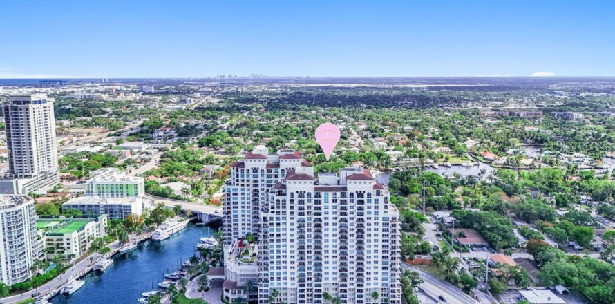 Condominio en Fort Lauderdale, Florida, 2 dormitorios  № 1152167