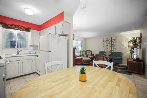Купить кондоминиум в Сент-Пит-Бич, Флорида 4 комнаты, 70.98м2, № 1750467 - фото 9