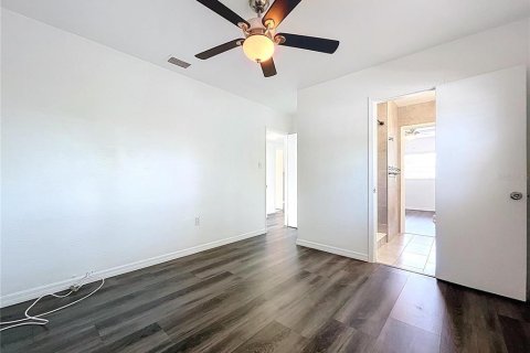 Casa en venta en Saint Petersburg, Florida, 3 dormitorios, 129.32 m2 № 1687463 - foto 14