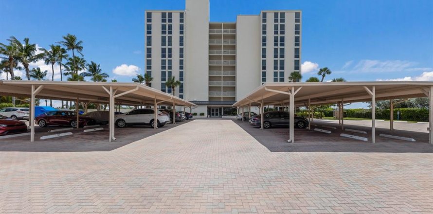 Condominio en Longboat Key, Florida, 3 dormitorios № 1341175