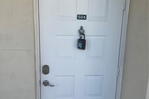 Copropriété à louer à Doral, Floride: 3 chambres, 158.86 m2 № 2041266 - photo 11