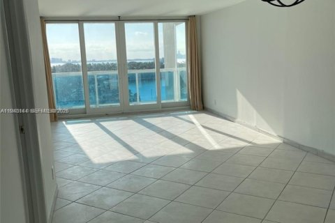Condominio en venta en Miami Beach, Florida, 1 dormitorio, 84.54 m2 № 2000225 - foto 19