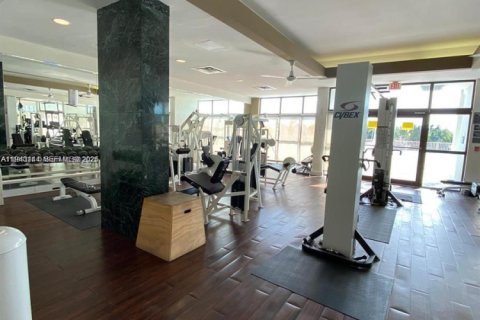 Condominio en venta en Miami Beach, Florida, 1 dormitorio, 84.54 m2 № 2000225 - foto 27