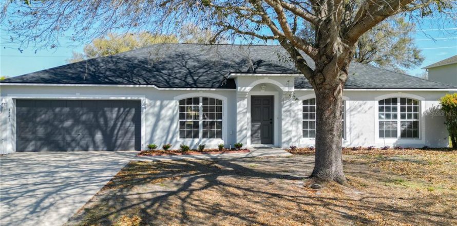 Villa ou maison à Ocala, Floride 4 chambres, 209.59 m2 № 1511248