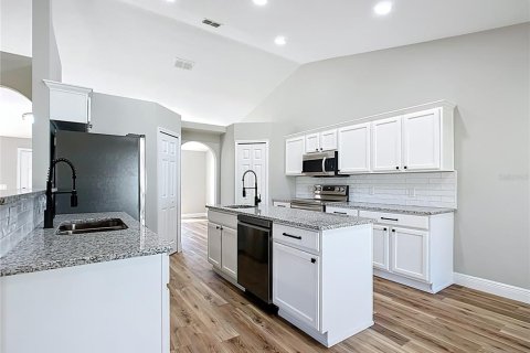 Villa ou maison à vendre à Ocala, Floride: 4 chambres, 209.59 m2 № 1511248 - photo 15