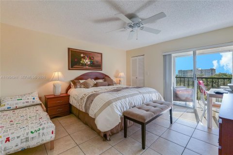 Copropriété à vendre à Lauderhill, Floride: 2 chambres, 102.19 m2 № 2010861 - photo 17