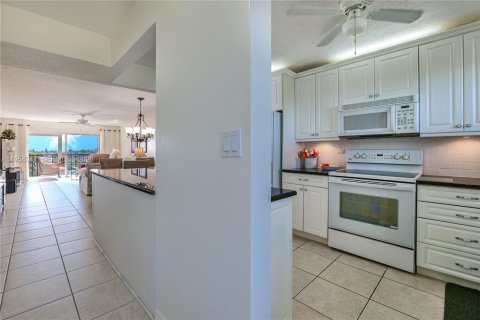 Copropriété à vendre à Lauderhill, Floride: 2 chambres, 102.19 m2 № 2010861 - photo 10