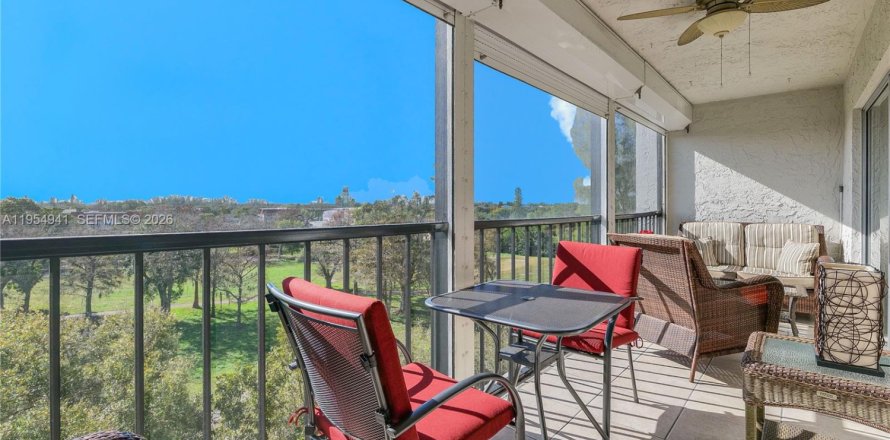 Condo à Lauderhill, Floride, 2 chambres  № 2010861