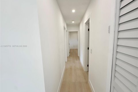 Villa ou maison à vendre à Miami Gardens, Floride: 3 chambres, 106.84 m2 № 2047923 - photo 18