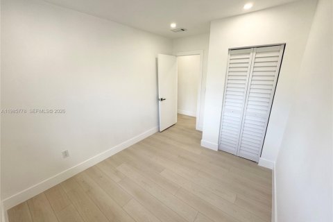 Villa ou maison à vendre à Miami Gardens, Floride: 3 chambres, 106.84 m2 № 2047923 - photo 21