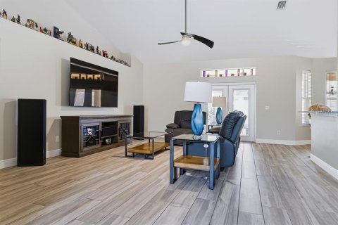 Casa en venta en Clermont, Florida, 4 dormitorios, 191.84 m2 № 2430675 - foto 3