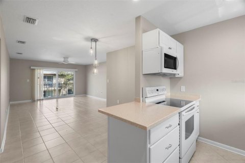 Condominio en venta en Clearwater, Florida, 2 dormitorios, 77.11 m2 № 1875832 - foto 9