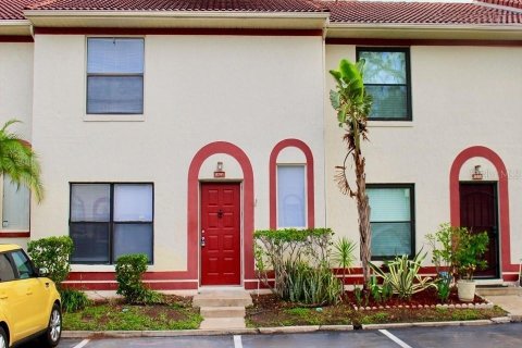 Adosado en alquiler en Orlando, Florida, 3 dormitorios, 121.42 m2 № 1793015 - foto 1